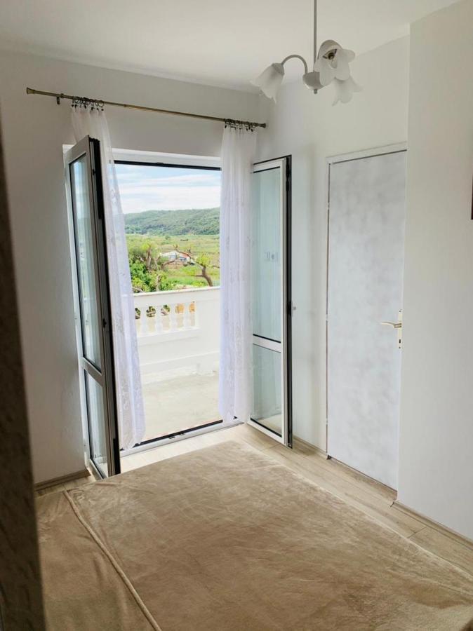 Apartments&rooms Viskic Rab Town Buitenkant foto